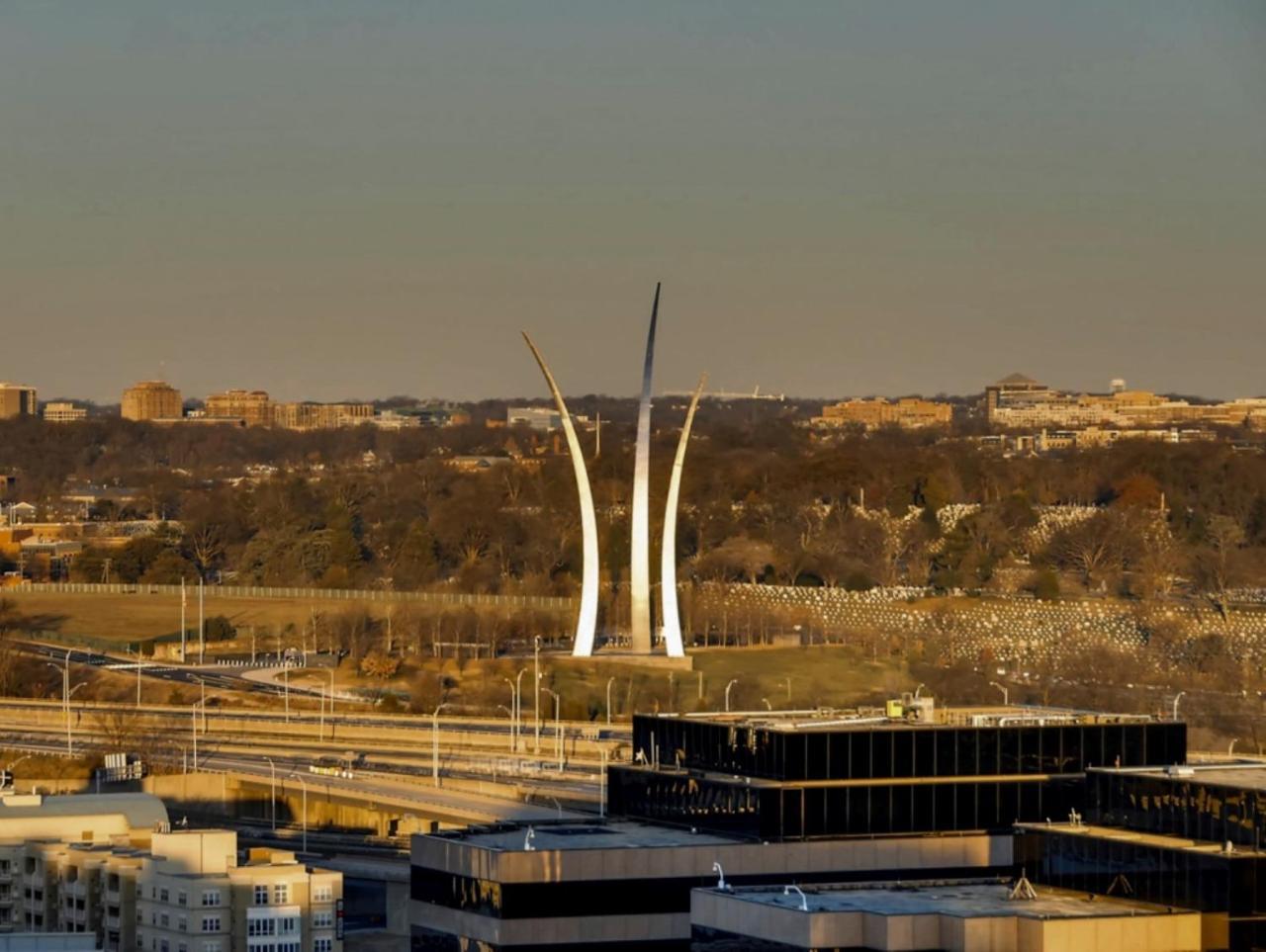 Global Luxury Suites Near Pentagon City Arlington Exterior foto